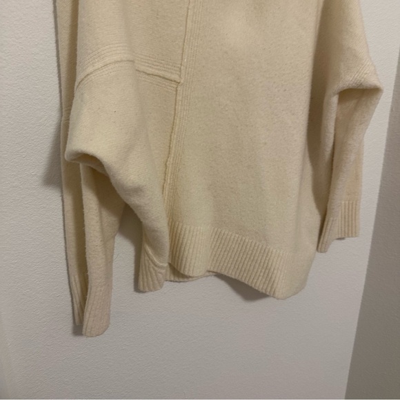 All Saints Lock Roll Neck Relaxed Fit Sweater Chalk White Size Medium Women’s - Picture 5 of 13